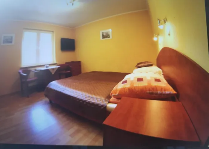 Mister J. Pensionat 3*