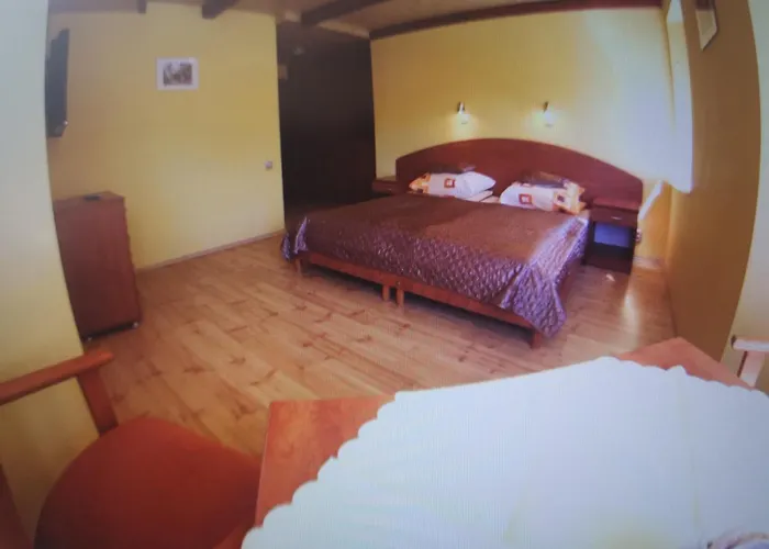 Mister J. Pensionat 3*